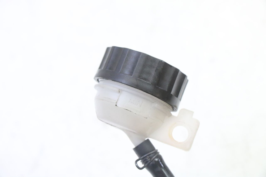 photo de BOMBA FRENO TRASERO BMW G310 R 310 (2016 - 2020)