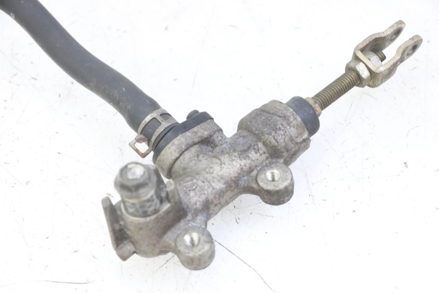 photo de BOMBA FRENO TRASERO SUZUKI GS GSE 500 (2001 - 2003)