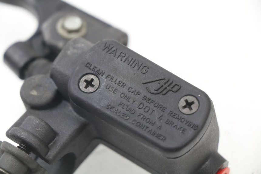 photo de BOMBA FRENO TRASERO PEUGEOT JET FORCE CARBU 50 (2003 - 2016)