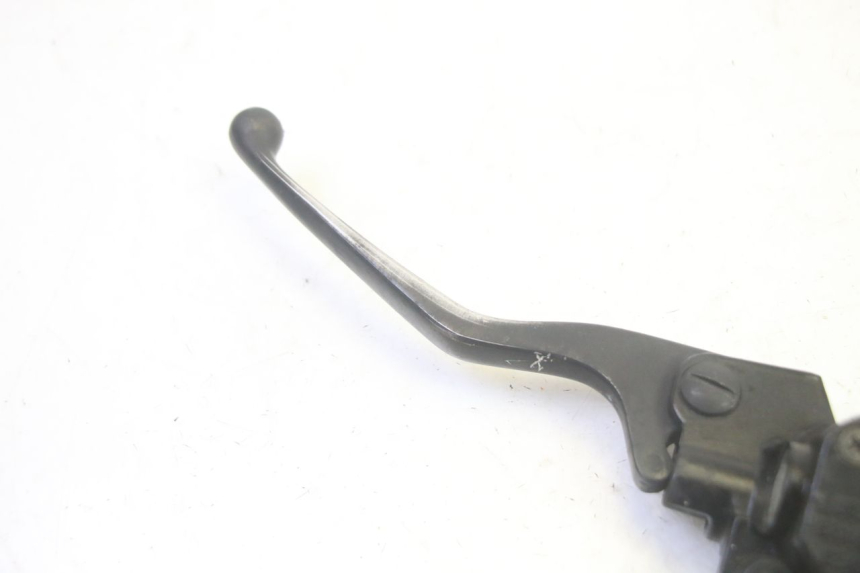 photo de BOMBA FRENO TRASERO PIAGGIO MP3 HPE 350 (2018 - 2020) - Detalle de la pieza