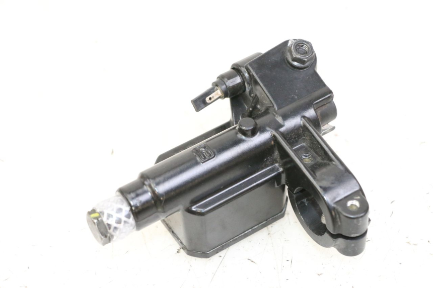 photo de CILINDRO MAESTRO DE FRENO TRASERO PIAGGIO MP3 500 (2014 - 2016)