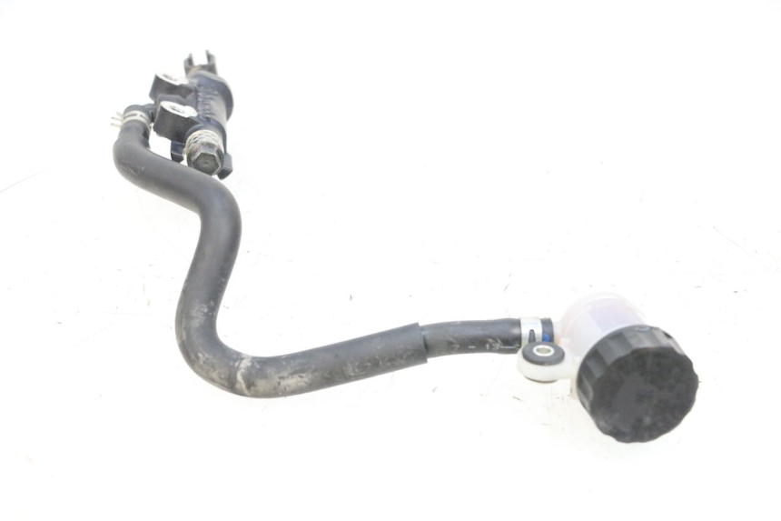 photo de BOMBA FRENO TRASERO YAMAHA MT-07 MT07 ABS 700 (2018 - 2020) - Estado de la superficie y material