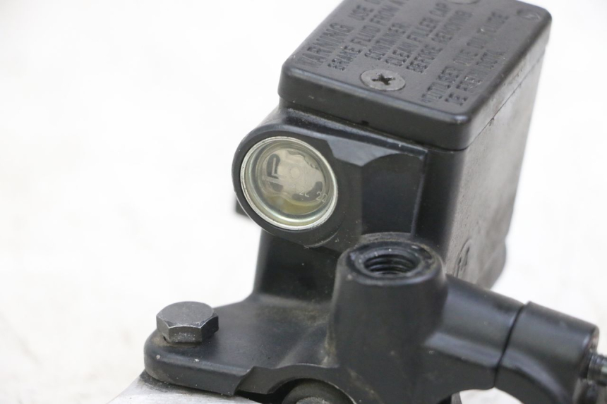 photo de BOMBA FRENO TRASERO PEUGEOT SATELIS 125 (2013 - 2018)