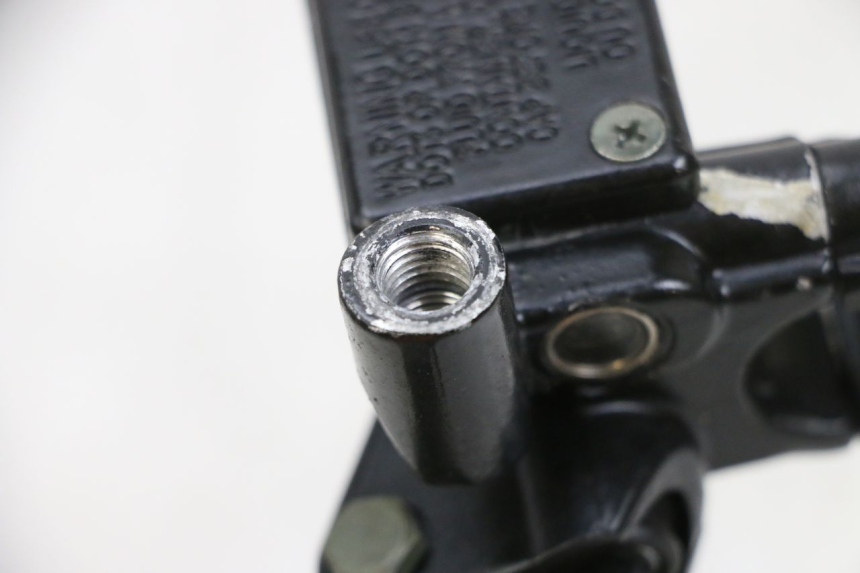 photo de BOMBA FRENO TRASERO EFUN PUSA 1 - Detalle de la pieza