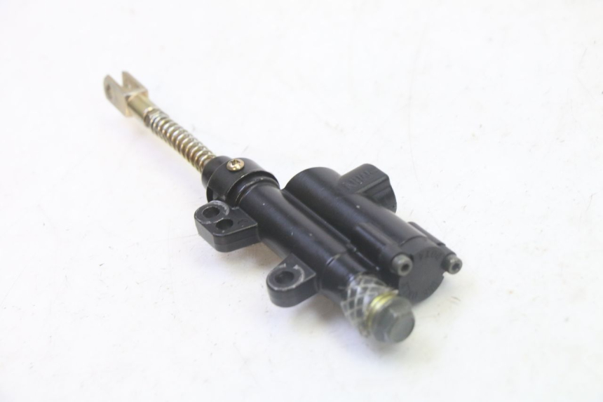 photo de CILINDRO MAESTRO DE FRENO TRASERO APOLLO RFZ 125