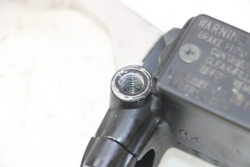 photo de BOMBA FRENO TRASERO PEUGEOT SATELIS 125 (2013 - 2018)