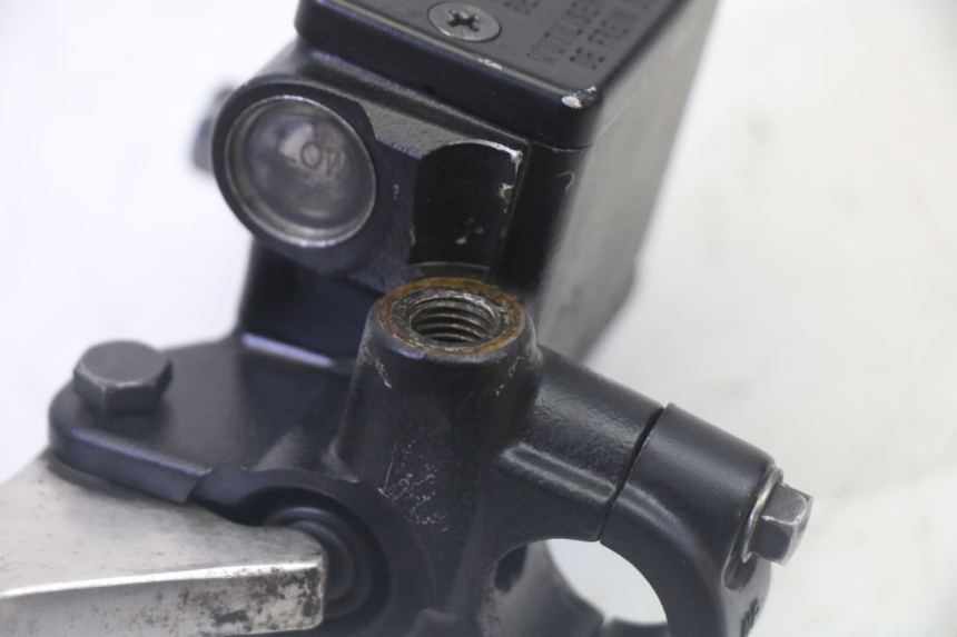 photo de BOMBA FRENO TRASERO PEUGEOT SATELIS 125 (2013 - 2018)