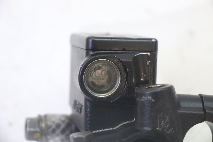 photo de BOMBA FRENO TRASERO PEUGEOT SATELIS 125 (2013 - 2018)