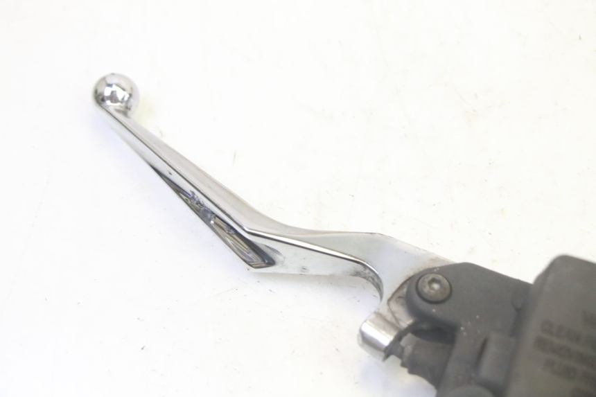 photo de CILINDRO MAESTRO DE FRENO TRASERO PEUGEOT SATELIS 125 (2006 - 2009)