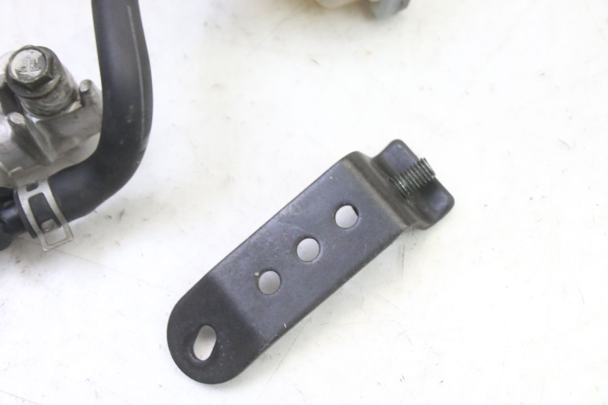photo de BOMBA FRENO TRASERO SUZUKI SV S 650 (2003 - 2009)