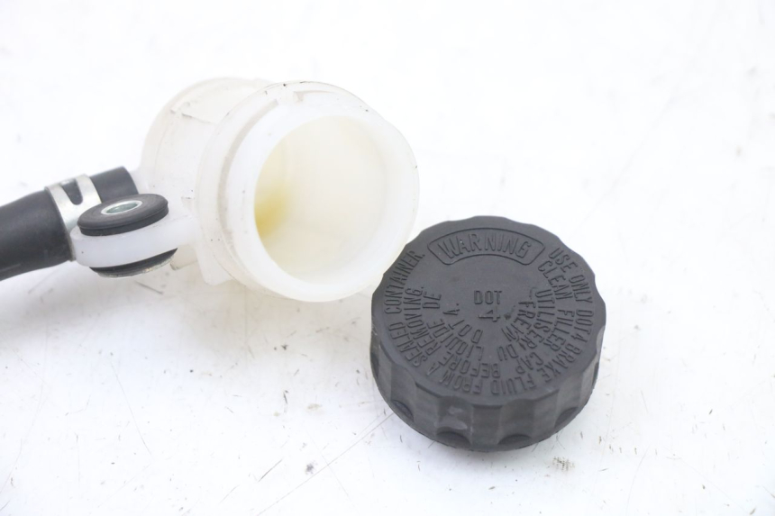 photo de BOMBA FRENO TRASERO YAMAHA TRACER 7 700 (2020 - 2024) - Otra perspectiva