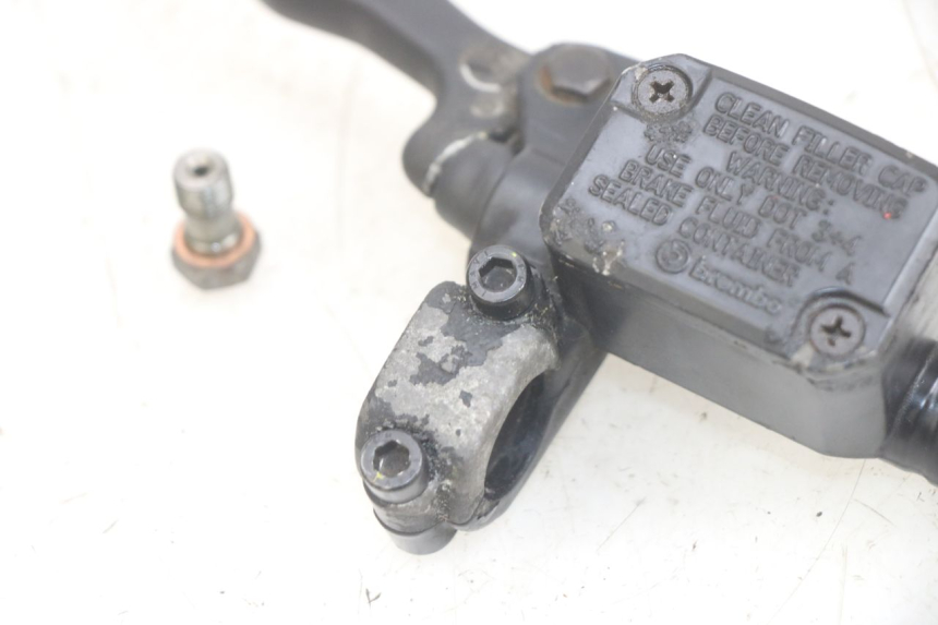 photo de CILINDRO MAESTRO DE FRENO TRASERO PIAGGIO X9 125 (2000 - 2003)