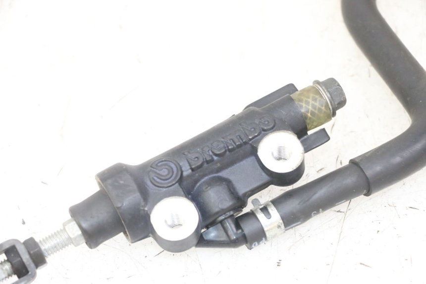 photo de BOMBA FRENO TRASERO YAMAHA XJ6 ABS 600 (2008 - 2016)
