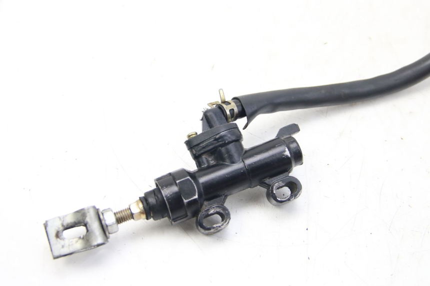 photo de CILINDRO MAESTRO DE FRENO TRASERO PEUGEOT XP6 50 (1997 - 2003)