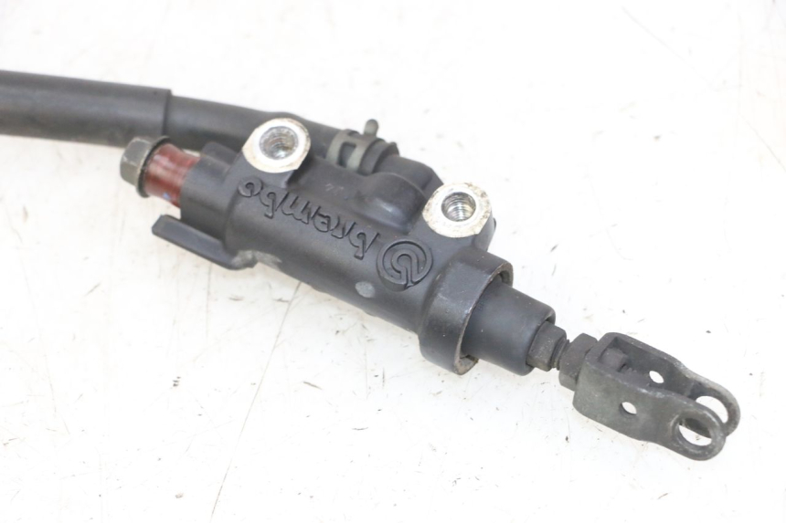 photo de CILINDRO MAESTRO DE FRENO TRASERO YAMAHA FZS FAZER 600 (2001 - 2003)