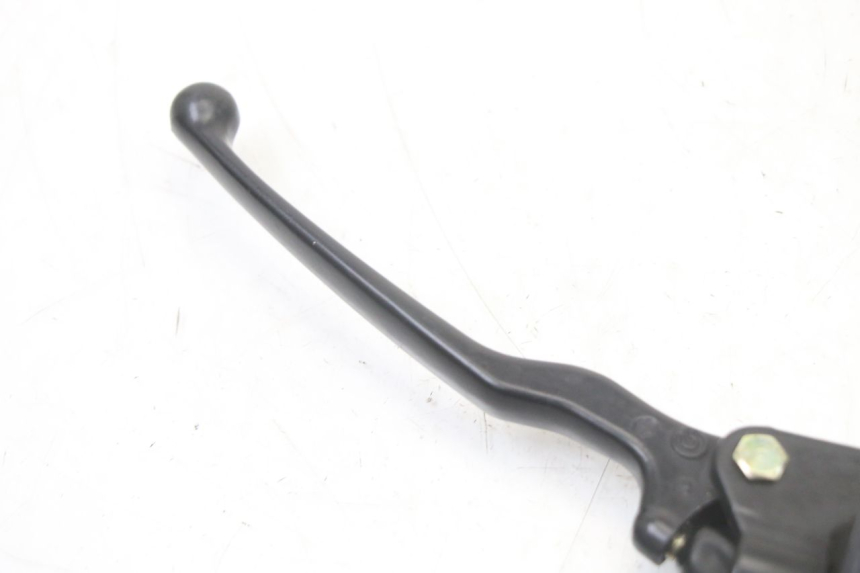 photo de BOMBA FRENO TRASERO YAMAHA YP MAJESTY 125 (2007 - 2010)