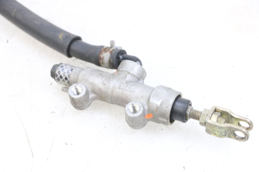 photo de BOMBA FRENO TRASERO KAWASAKI ZR 7 750 (1999 - 2001) - Zoom estado de uso