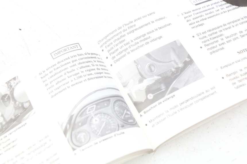 photo de MANUAL DEL USUARIO KAWASAKI ZZR 600 (1995 - 2004)