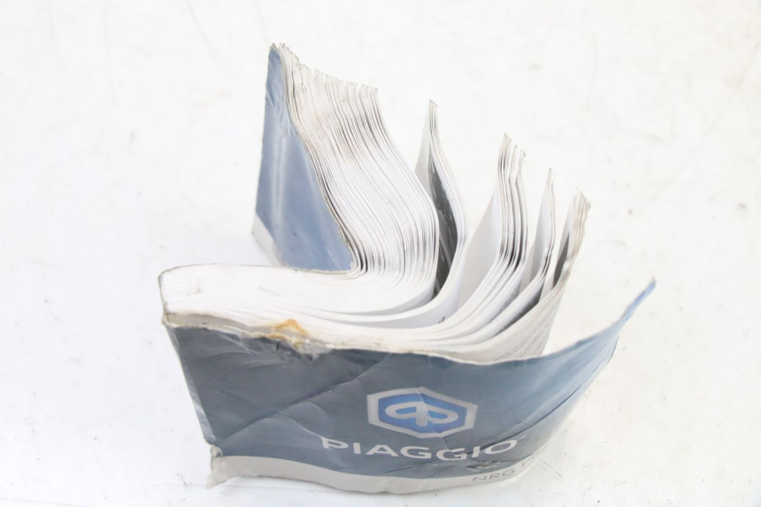 photo de MANUAL DEL USUARIO PIAGGIO NRG POWER PUREJET 50 (2018 - 2021)