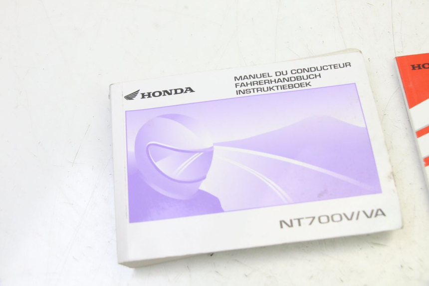 photo de MANUAL DEL USUARIO HONDA NTV DEAUVILLE ABS 700 (2007 - 2016)
