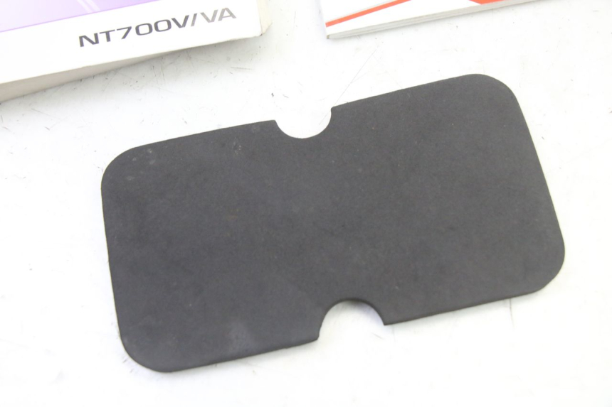 photo de MANUAL DEL USUARIO HONDA NTV DEAUVILLE ABS 700 (2007 - 2016)