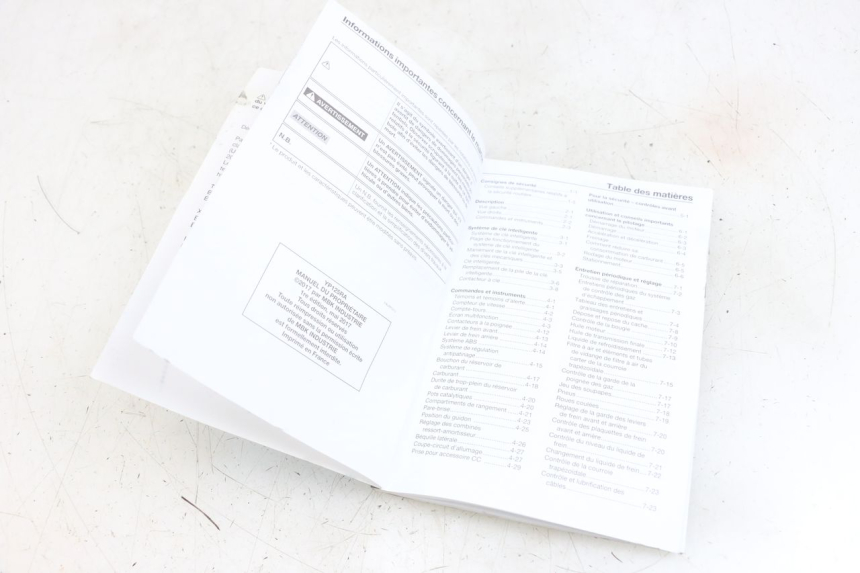 photo de MANUAL DEL USUARIO YAMAHA XMAX X-MAX ABS 125 (2017 - 2020)