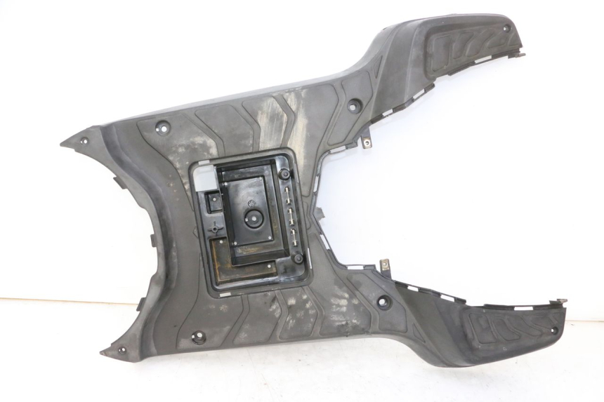 photo de TAPA REPOSAPIES KYMCO AGILITY NAKED RENOUVO 2T 50 (2011 - 2018)