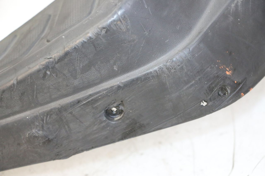 photo de TAPA REPOSAPIES KYMCO AGILITY NAKED RENOUVO 2T 50 (2011 - 2018)