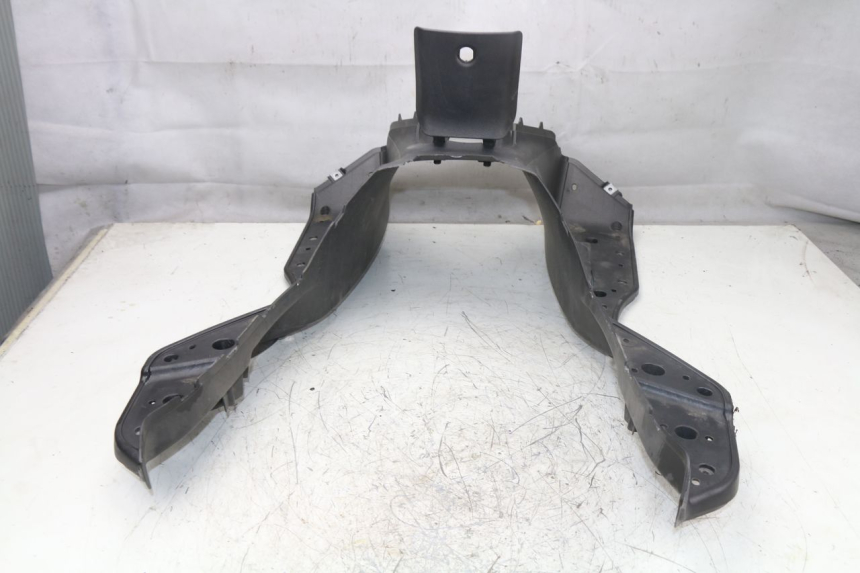 photo de TAPA REPOSAPIES APRILIA ATLANTIC S 125 (2010 - 2013)