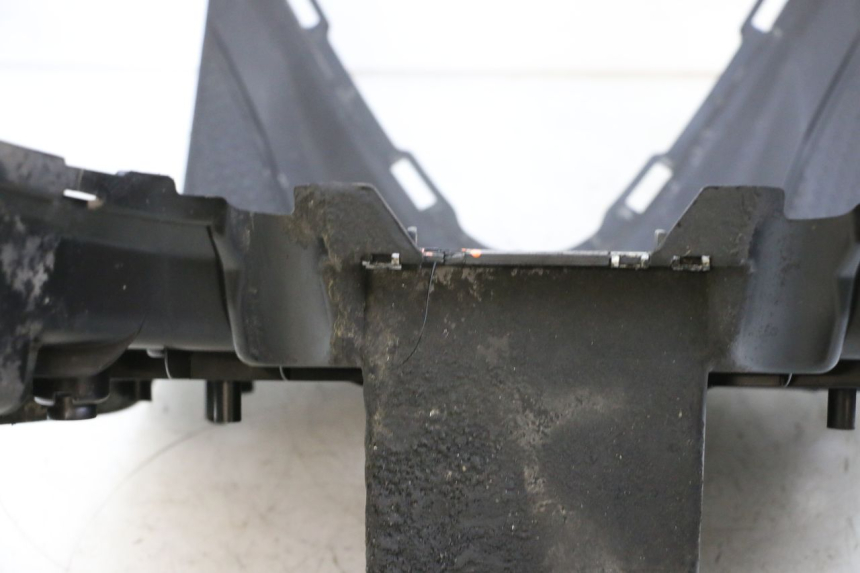 photo de ESTRIBO MBK BOOSTER SPIRIT 50 (2004 - 2017) - Inspección visual detallada