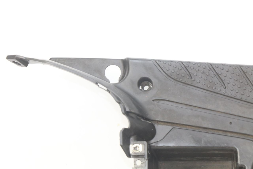 photo de TAPA REPOSAPIES MBK BOOSTER SPIRIT NAKED 50 (2004 - 2017)