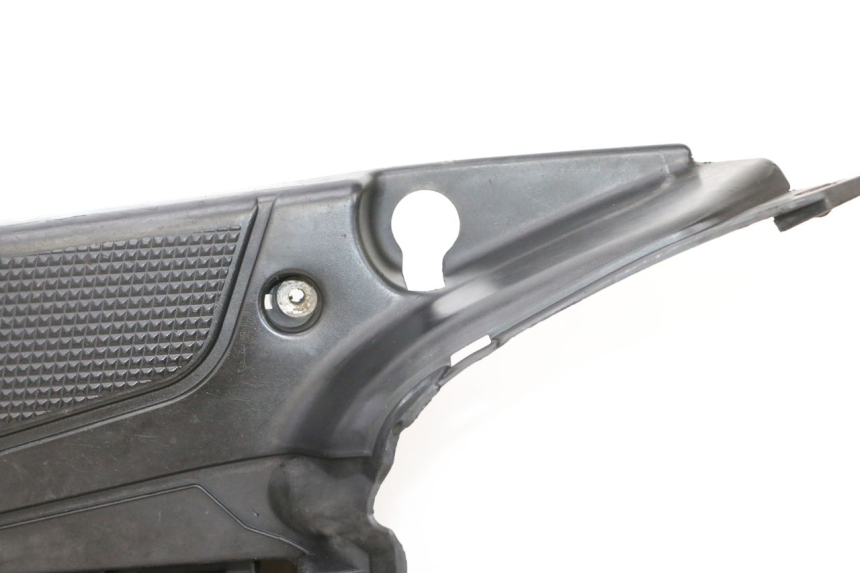 photo de TAPA REPOSAPIES MBK BOOSTER SPIRIT NAKED 50 (2004 - 2017) - Otra perspectiva