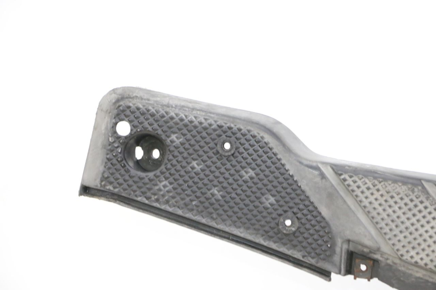 photo de TAPA REPOSAPIES YAMAHA BW'S 100 (1999 - 2002)