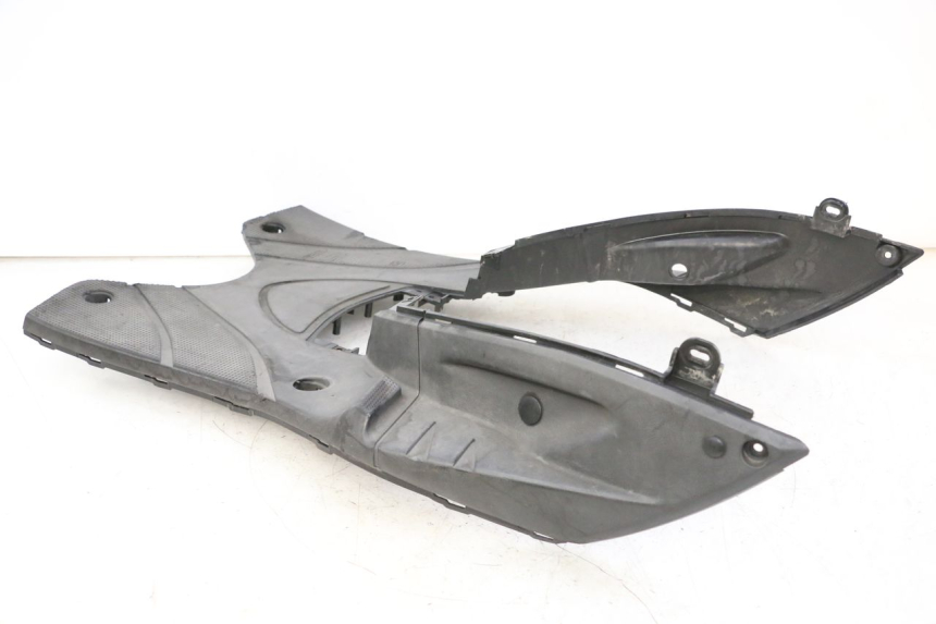 photo de ESTRIBO YAMAHA CYGNUS X INJECTION 125 (2007 - 2013)