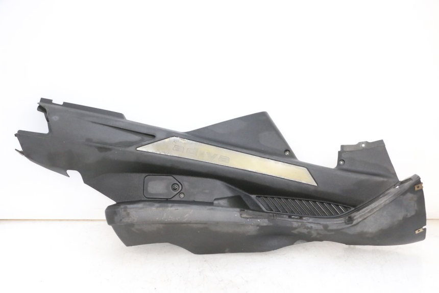 photo de TAPA REPOSAPIES DERECHA ADIVA AD3 300 (2014 - 2020)