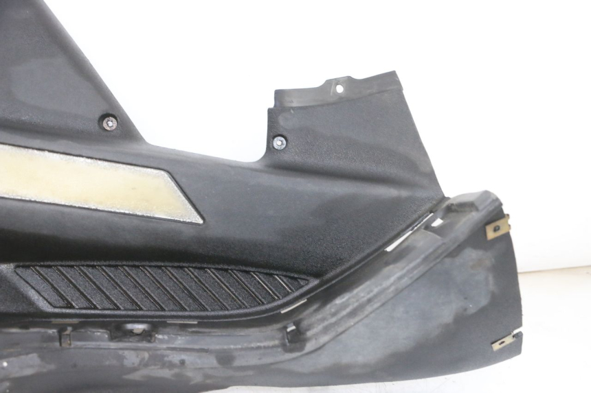 photo de TAPA REPOSAPIES DERECHA ADIVA AD3 300 (2014 - 2020)