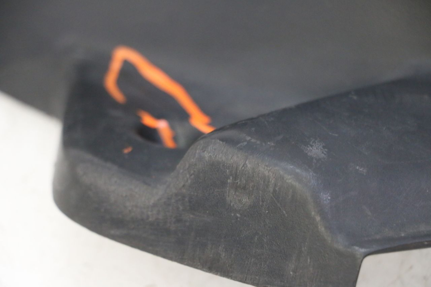 photo de PATA DE APOYO DERECHA PEUGEOT ELYSTAR 50 (2002 - 2014)