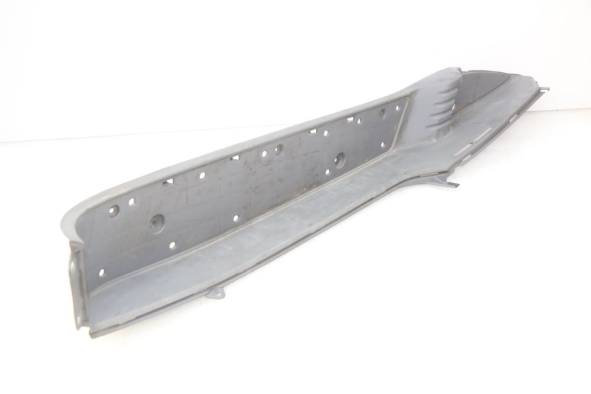 photo de PATA DE APOYO DERECHA HONDA FES PANTHEON 2T 125 (1998 - 2002)