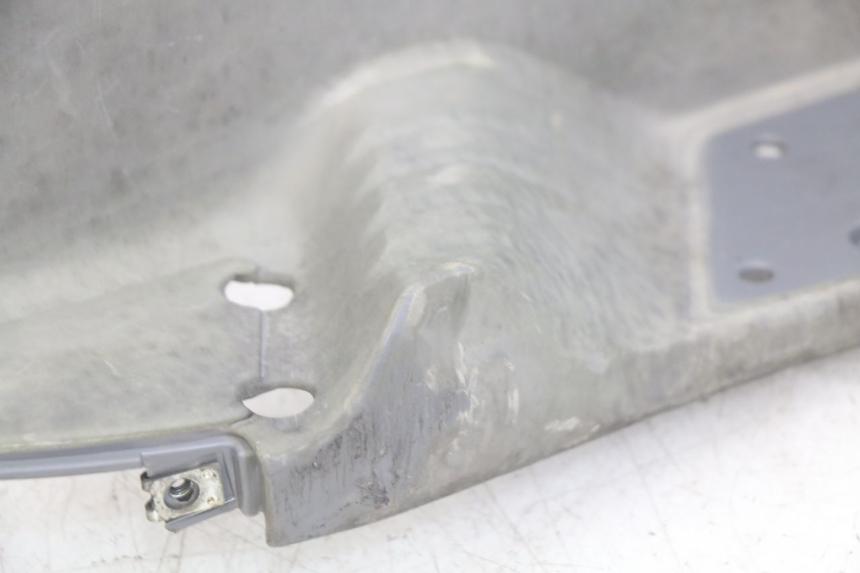 photo de PATA DE APOYO DERECHA HONDA FES PANTHEON 2T 125 (1998 - 2002)