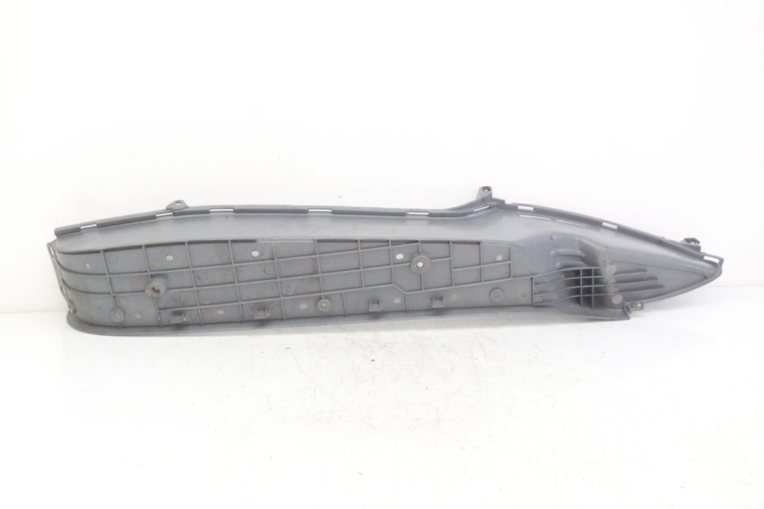 photo de PATA DE APOYO DERECHA HONDA FES PANTHEON 2T 125 (1998 - 2002)