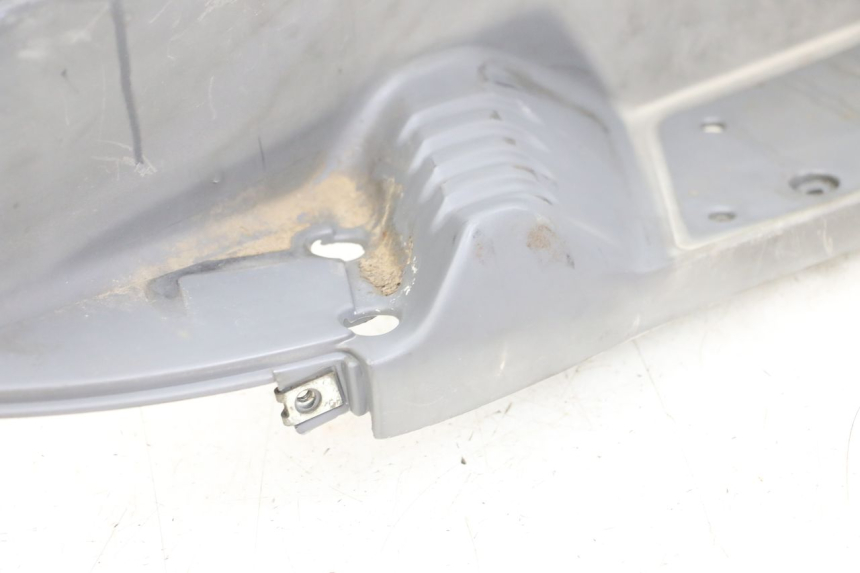 photo de PATA DE APOYO DERECHA HONDA FES PANTHEON 2T 125 (1998 - 2002)