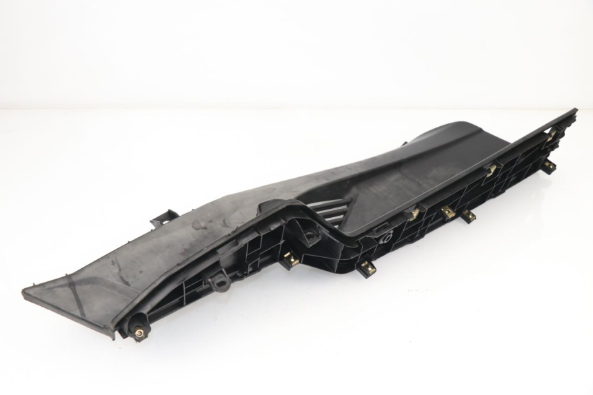 photo de TAPA REPOSAPIES DERECHA KYMCO DINK STREET ABS 125 (2011 - 2018)