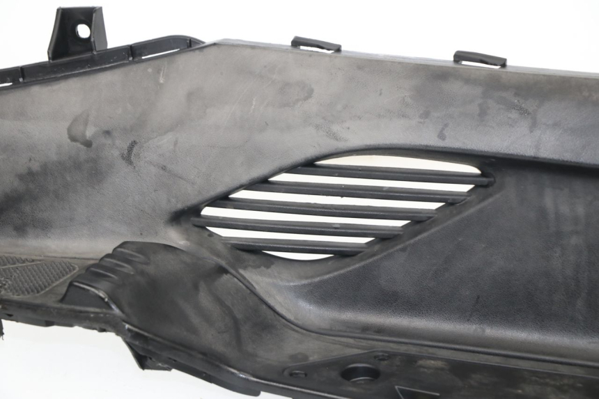 photo de TAPA REPOSAPIES DERECHA KYMCO DINK STREET ABS 125 (2011 - 2018)