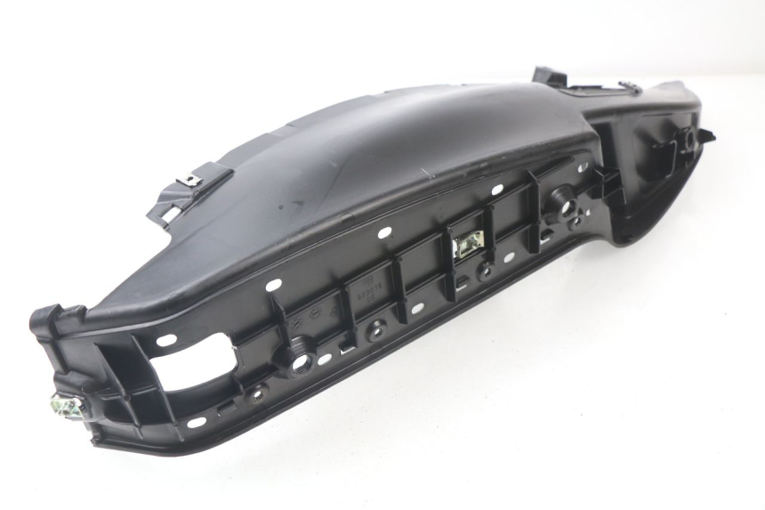 photo de TAPA REPOSAPIES DERECHA PIAGGIO MP3 LT 300 (2010 - 2016) - Detalle de la pieza
