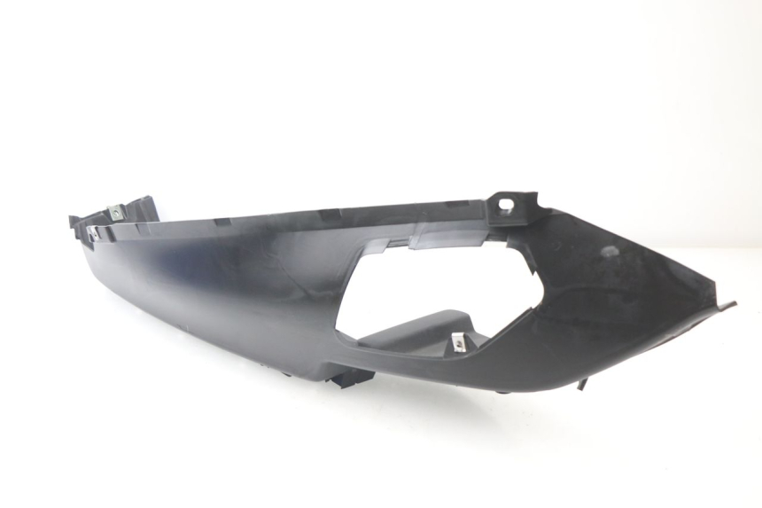 photo de TAPA REPOSAPIES DERECHA PIAGGIO MP3 LT 300 (2010 - 2016) - Vista general del producto