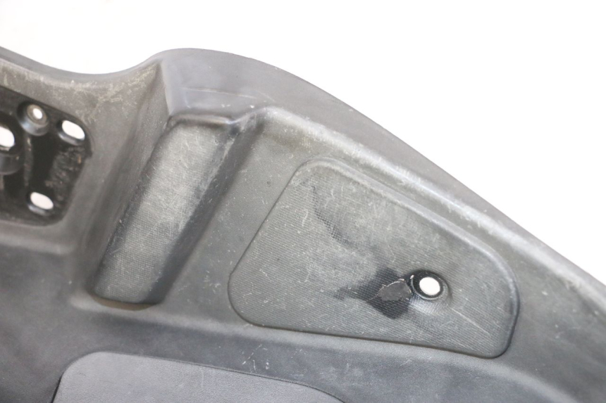 photo de TAPA REPOSAPIES DERECHA PIAGGIO MP3 500 (2011 - 2015)