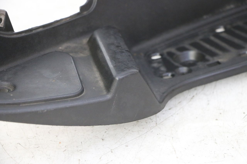 photo de PATA DE APOYO DERECHA PIAGGIO MP3 125 (2006 - 2014)