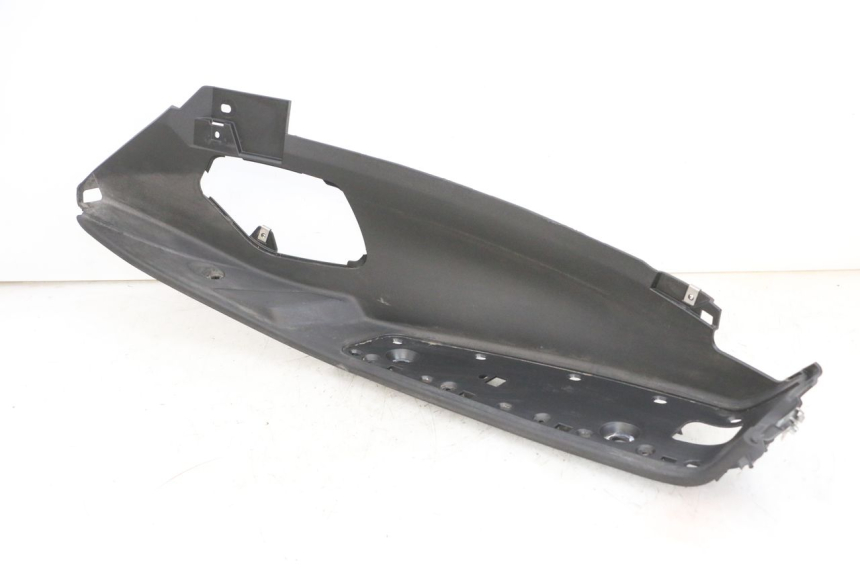 photo de TAPA REPOSAPIES DERECHA PIAGGIO MP3 500 (2016 - 2018) - Vista principal