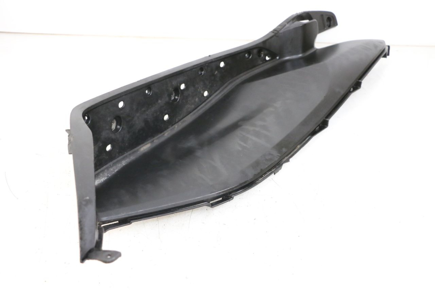 photo de TAPA REPOSAPIES DERECHA HONDA PCX (JF28) 125 (2009 - 2011)