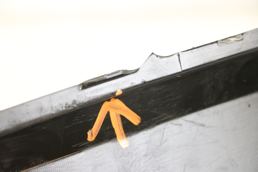 photo de TAPA REPOSAPIES DERECHA HONDA PCX (JF28) 125 (2009 - 2011)